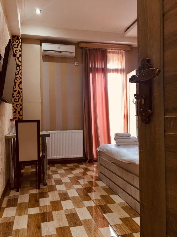 Hotel Tourist Tbilisi Exteriér fotografie